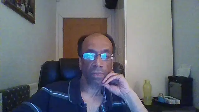 rauncher1 online show from November 23, 2:21 am