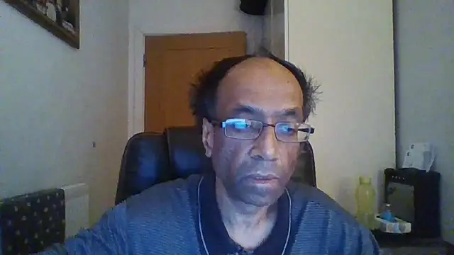 rauncher1 online show from December 1, 9:32 am