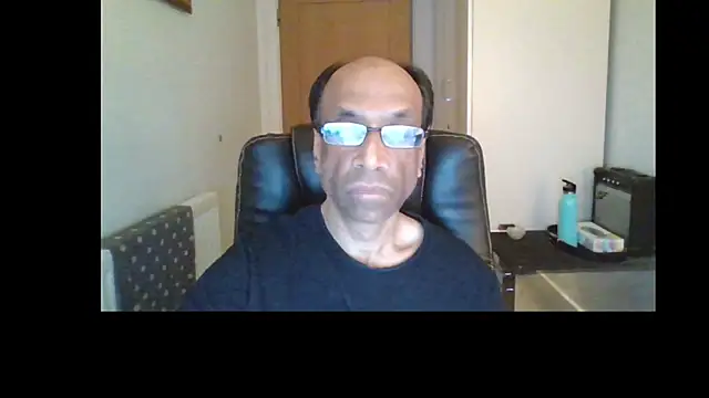 rauncher1 online show from May 5, 9:51 pm