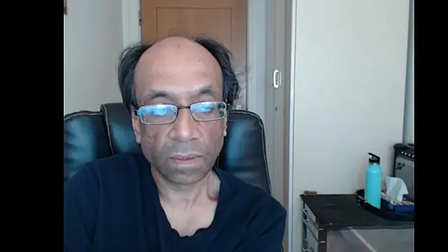Snapshot of rauncher1 chatting on July 13, 11:09 am rauncher1 online show from July 13, 11:09 am