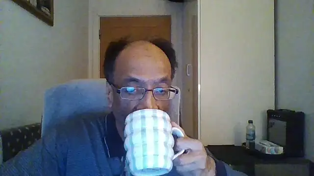 rauncher1 online show from October 20, 8:04 am
