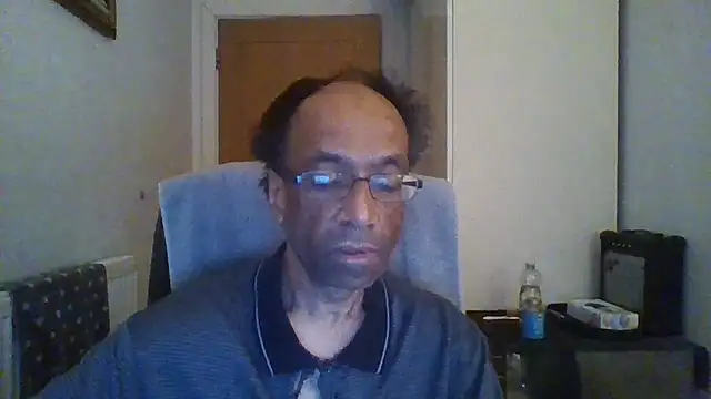 rauncher1 online show from November 14, 9:24 am