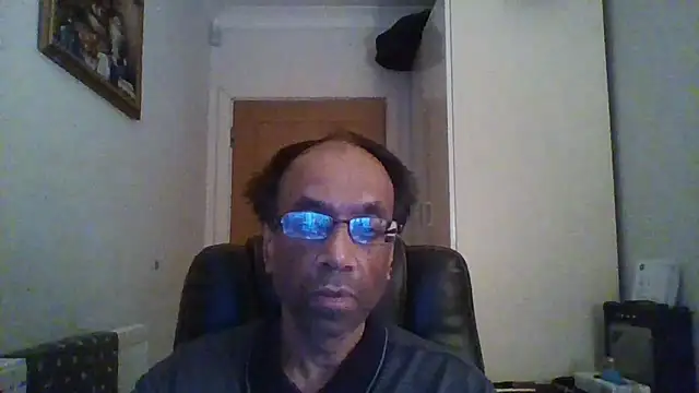 rauncher1 online show from December 15, 12:49 am