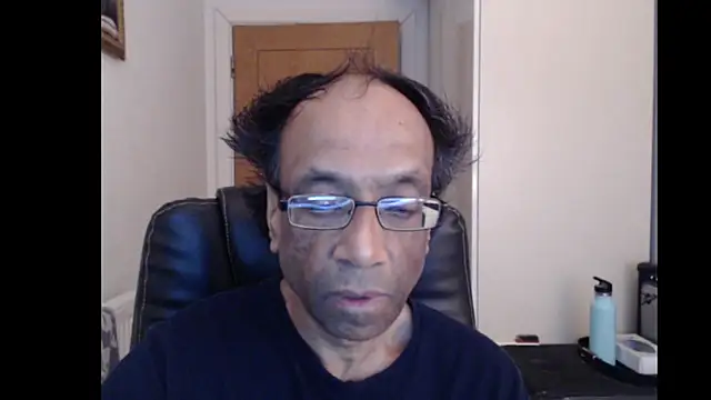 rauncher1 online show from May 15, 8:34 am