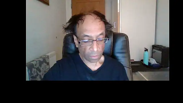 Snapshot of rauncher1 chatting on July 10, 8:03 am rauncher1 online show from July 10, 8:03 am