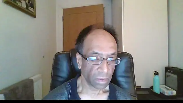 rauncher1 online show from February 19, 9:28 am