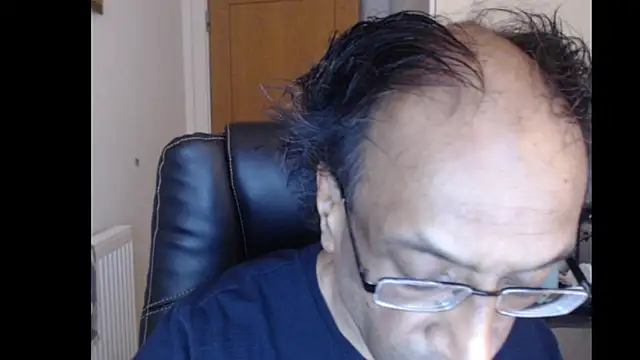 Snapshot of rauncher1 chatting on June 5, 8:09 am rauncher1 online show from June 5, 8:09 am