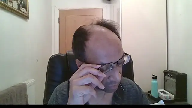 rauncher1 online show from February 1, 9:18 am