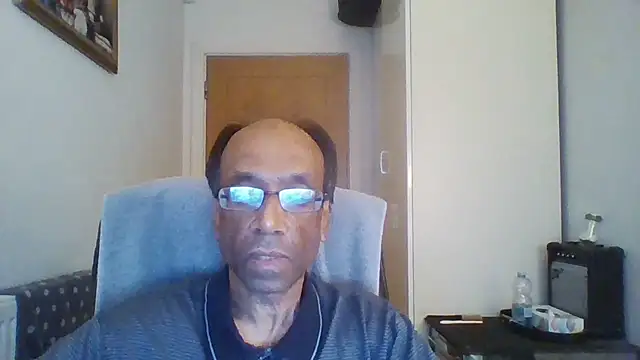 rauncher1 online show from November 7, 12:42 pm