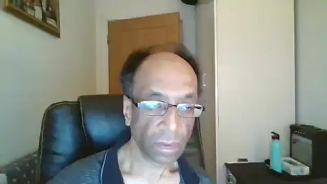 rauncher1 online show from February 22, 9:33 am