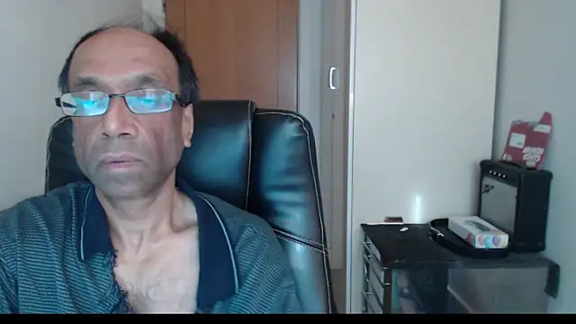 rauncher1 online show from February 11, 12:49 pm