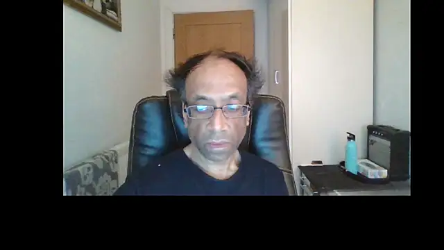 rauncher1 online show from May 7, 8:28 am