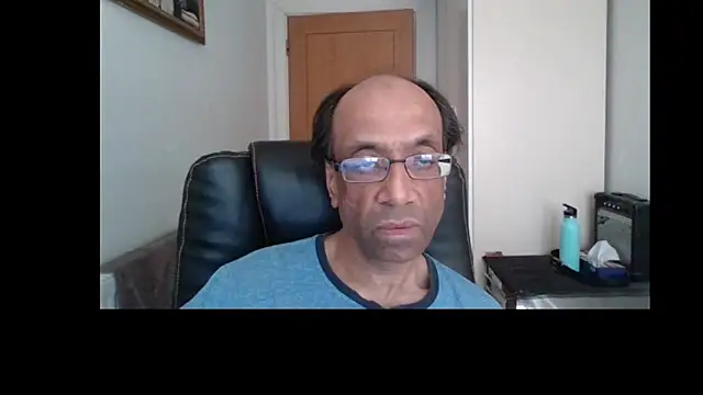 Snapshot of rauncher1 chatting on July 15, 1:40 pm rauncher1 online show from July 15, 1:40 pm