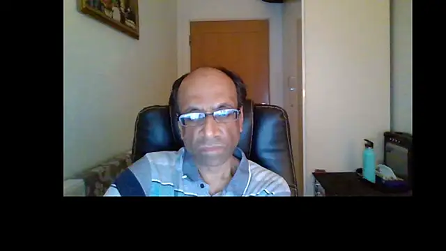 Snapshot of rauncher1 chatting on July 11, 10:32 pm rauncher1 online show from July 11, 10:32 pm