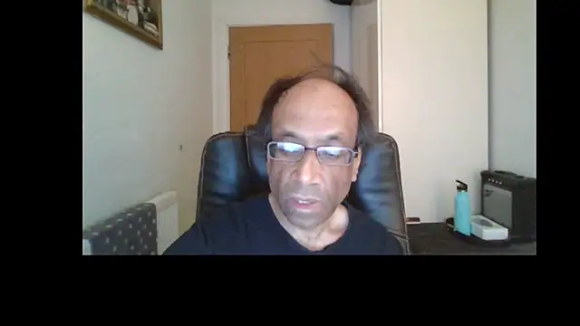 rauncher1 online show from May 11, 8:49 am