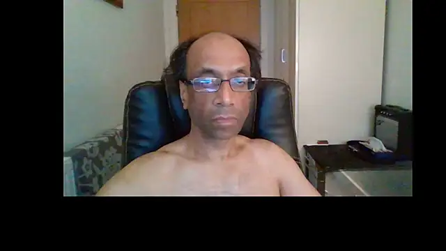 Snapshot of rauncher1 chatting on July 9, 5:23 pm rauncher1 online show from July 9, 5:23 pm