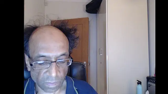 Snapshot of rauncher1 chatting on June 25, 8:58 pm rauncher1 online show from June 25, 8:58 pm