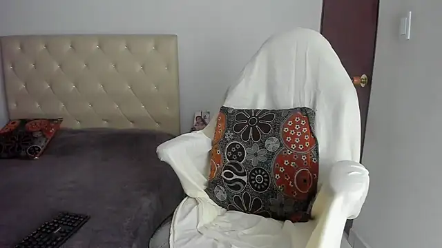 LUISSA  online show from April 2, 12:01 pm