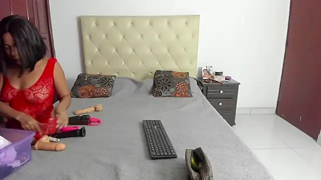 LUISSA  online show from February 13, 10:48 am