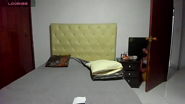 Snapshot of LUISSA_ chatting on July 2, 11:16 am LUISSA online show from July 2, 11:16 am