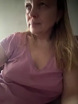 Susanel online show from March 6, 9:03 am