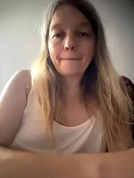 Susanel online show from October 17, 9:12 am