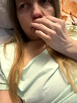 Susanel online show from December 16, 2:49 am