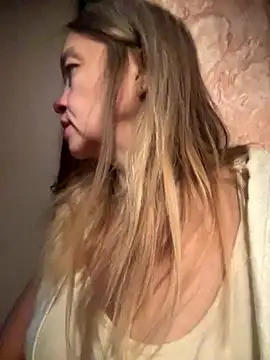 Susanel online show from October 18, 10:06 am