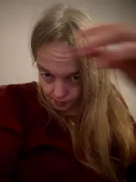 Susanel online show from October 19, 3:15 pm