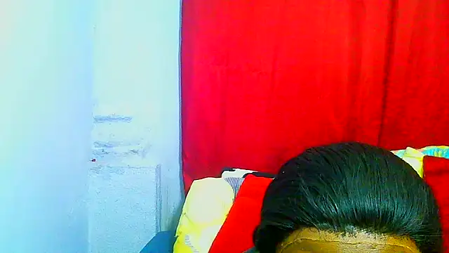 Snapshot of freaky_naughty chatting on June 29, 8:32 am freaky naughty online show from June 29, 8:32 am