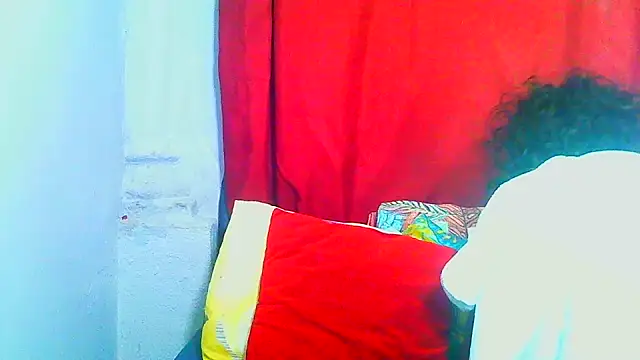 Snapshot of freaky_naughty chatting on July 13, 9:08 am freaky naughty online show from July 13, 9:08 am