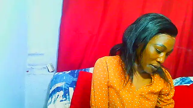 Snapshot of freaky_naughty chatting on June 7, 10:31 am freaky naughty online show from June 7, 10:31 am