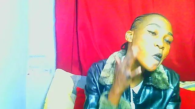 Snapshot of freaky_naughty chatting on July 18, 3:42 pm freaky naughty online show from July 18, 3:42 pm