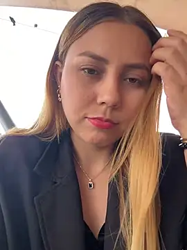 Snapshot of Brittanyrosexx chatting on January 10, 8:37 pm Brittanyrosexx online show from January 10, 8:37 pm