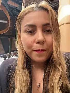 Snapshot of Brittanyrosexx chatting on February 25, 7:25 pm Brittanyrosexx online show from February 25, 7:25 pm