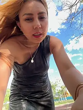 Snapshot of Brittanyrosexx chatting on October 24, 8:08 pm Brittanyrosexx online show from October 24, 8:08 pm