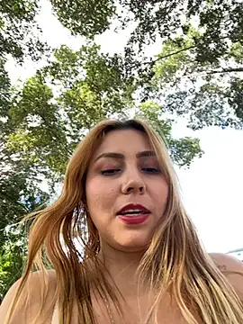 Snapshot of Brittanyrosexx chatting on October 8, 9:04 pm Brittanyrosexx online show from October 8, 9:04 pm