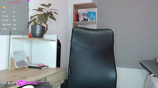 BriannaLorens online show from October 8, 4:29 pm