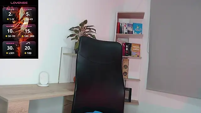 BriannaLorens online show from March 5, 10:33 am