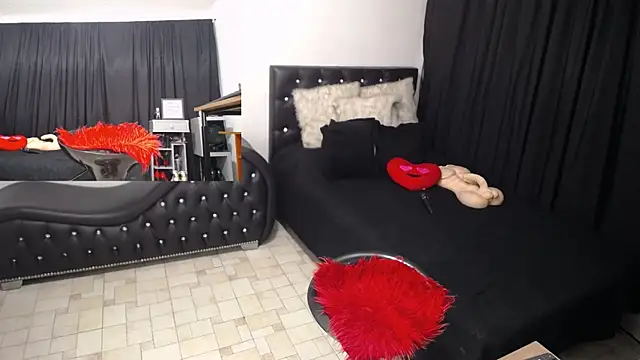 Litas Secrets online show from March 20, 10:51 pm