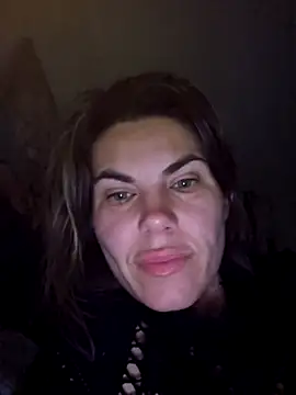 FeliciaKrige online show from April 28, 10:14 pm