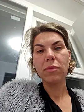 FeliciaKrige online show from March 24, 9:15 pm