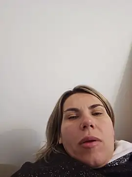 FeliciaKrige online show from May 15, 8:07 pm