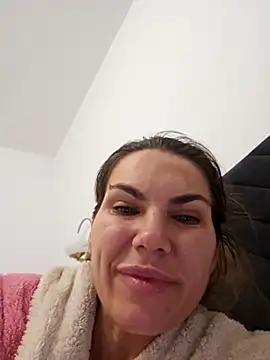 FeliciaKrige online show from January 9, 8:27 pm