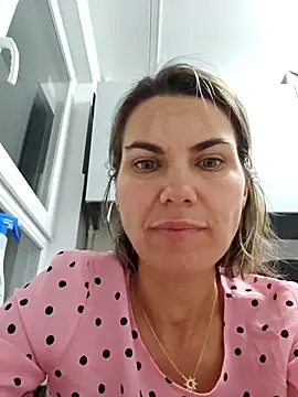 FeliciaKrige online show from April 30, 6:26 pm