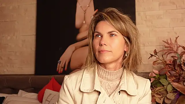 FeliciaKrige online show from March 27, 7:59 pm