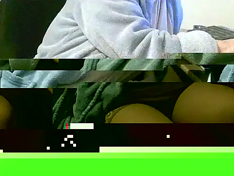 Snapshot of douceur63 chatting on December 20, 11:32 am douceur63 online show from December 20, 11:32 am