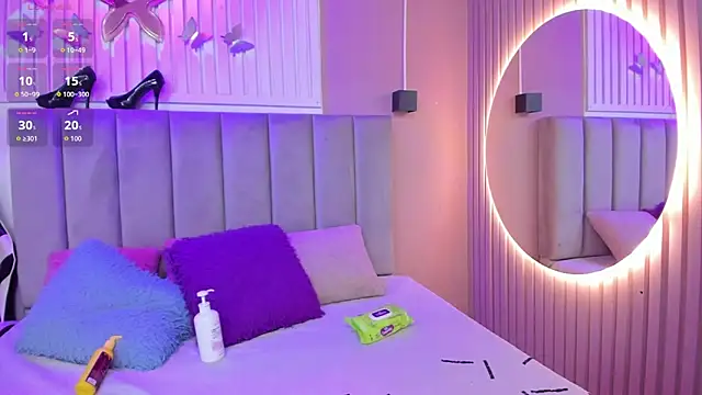 chantall1375 online show from April 16, 3:18 am