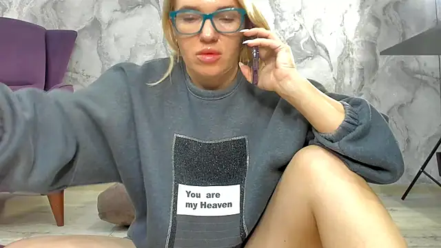 succubus online show from October 1, 6:56 pm