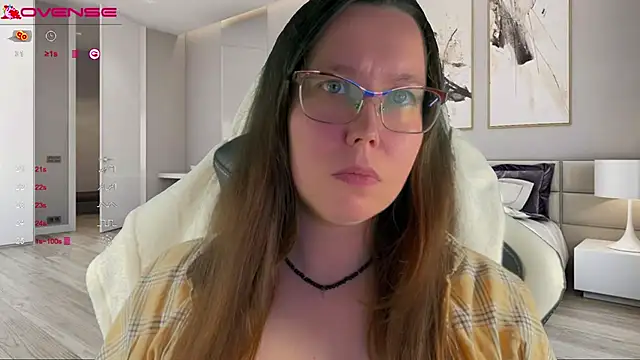 Snapshot of Victoria_Romans chatting on September 28, 7:43 pm Victoria Romans online show from September 28, 7:43 pm
